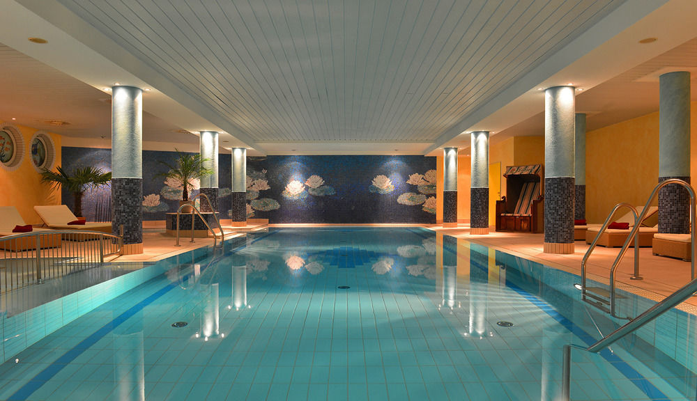 Strandhotel Seerose Kolpinsee Ngoại thất bức ảnh